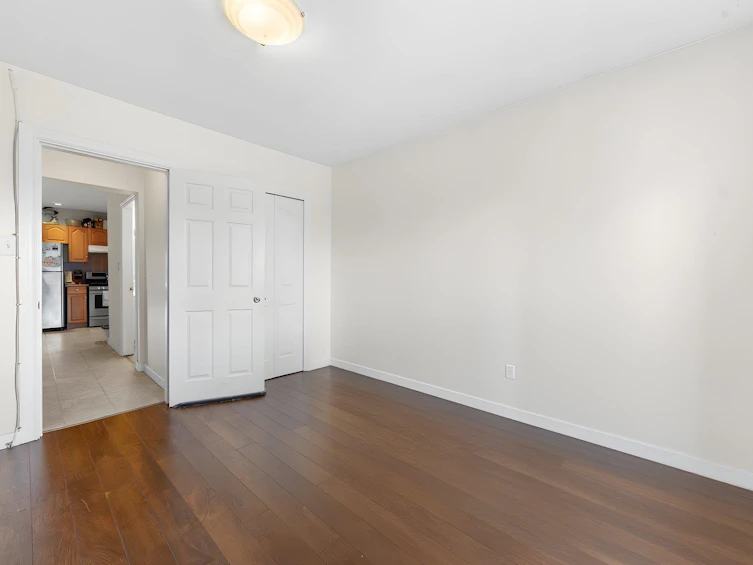 339 E 41st Avenue, Vancouver, BC, V5W 1N9 - 18