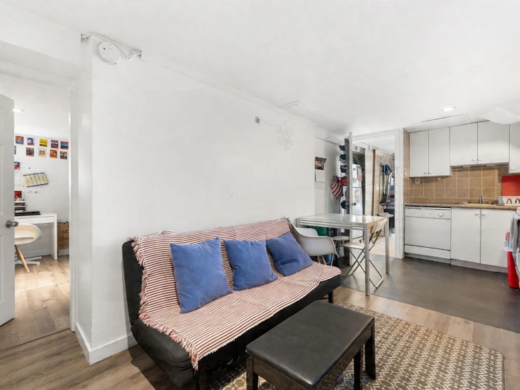 339 E 41st Avenue, Vancouver, BC, V5W 1N9 - 27