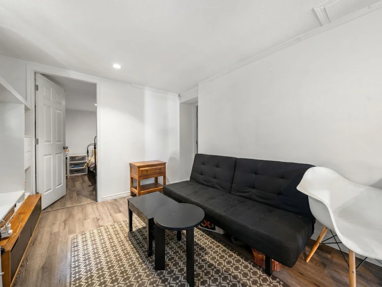 339 E 41st Avenue, Vancouver, BC, V5W 1N9 - 28