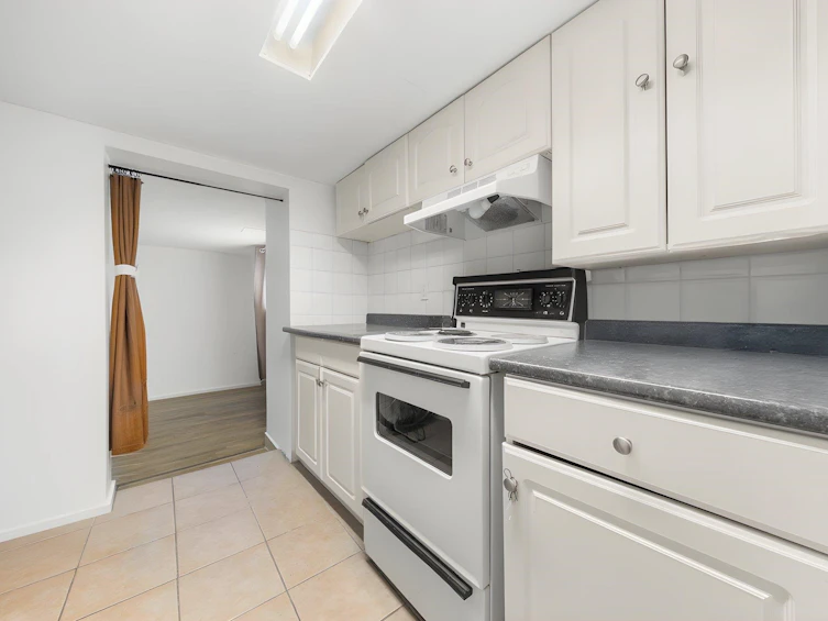 339 E 41st Avenue, Vancouver, BC, V5W 1N9 - 32