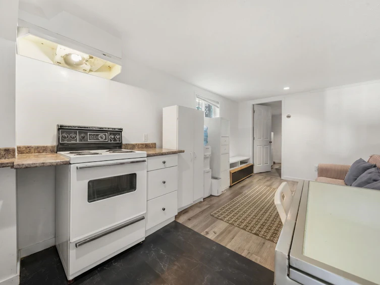339 E 41st Avenue, Vancouver, BC, V5W 1N9 - 25