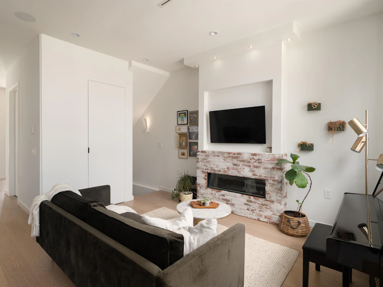 5325 Chester Street, Vancouver, BC, V5W 3B1 - 13