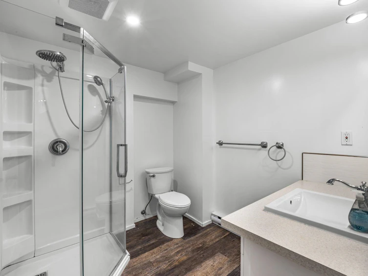1660 Charland Avenue, Coquitlam, BC, V3K 3L7 - 28