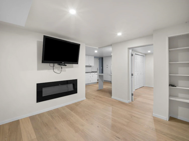 1660 Charland Avenue, Coquitlam, BC, V3K 3L7 - 23