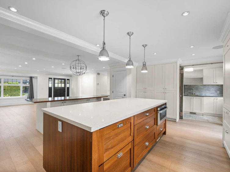 1660 Charland Avenue, Coquitlam, BC, V3K 3L7 - 10