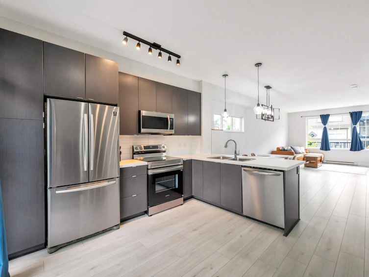 121-19505 68a Avenue, Surrey, BC, V4N 6K3 - 4
