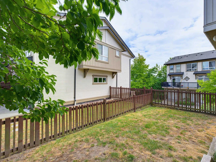 121-19505 68a Avenue, Surrey, BC, V4N 6K3 - 23