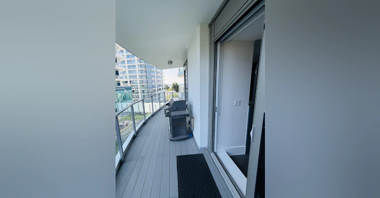 6th floor-1500 Martin Street, Surrey, BC, V4B 0C2 - 6