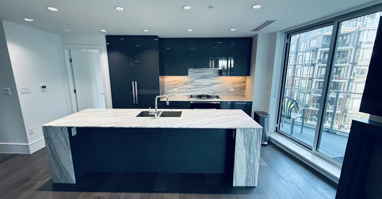 6th floor-1500 Martin Street, Surrey, BC, V4B 0C2 - 2