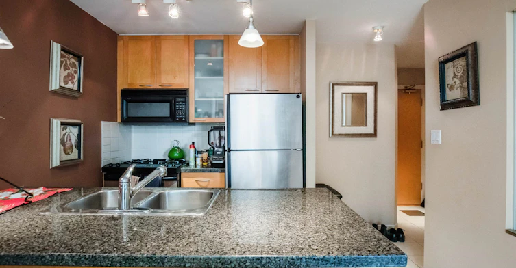 708-989 Richards Street, Vancouver, BC, V6B 0L2 - 7