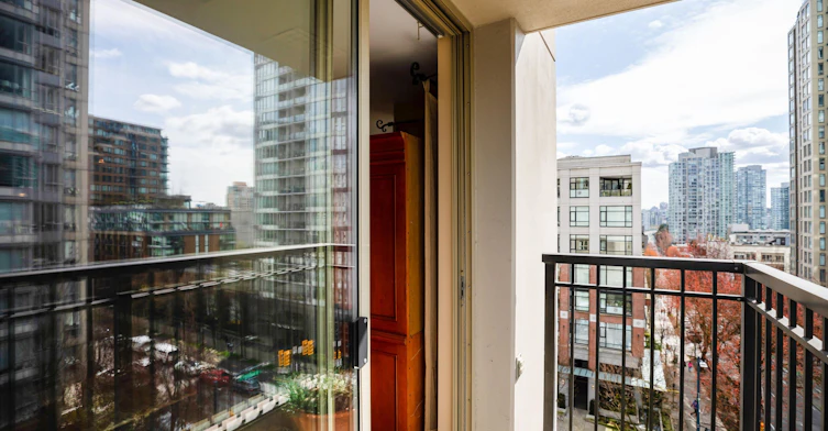 708-989 Richards Street, Vancouver, BC, V6B 0L2 - 31