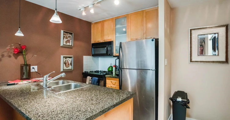 708-989 Richards Street, Vancouver, BC, V6B 0L2 - 11