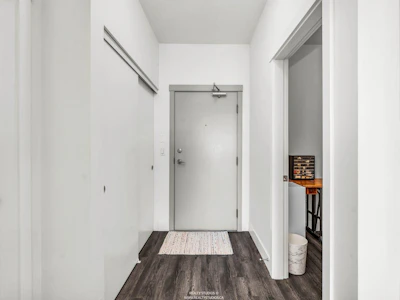 412-2436 Kelly Avenue - 5