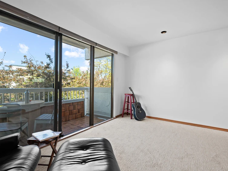 210-2450 Cornwall Avenue, Vancouver, BC, V6K 1B8 - 24