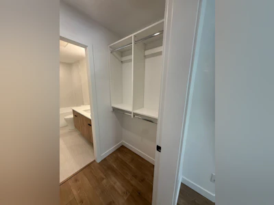 213-14398 60 Ave Street - 5