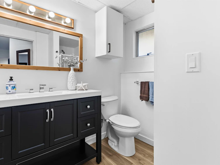 9030 James Place, Delta, BC, V4C 2R8 - 25