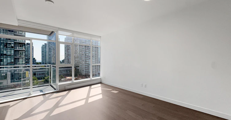 9xx-4670 Assembly Way, Burnaby, BC, V5H 0H3 - 4