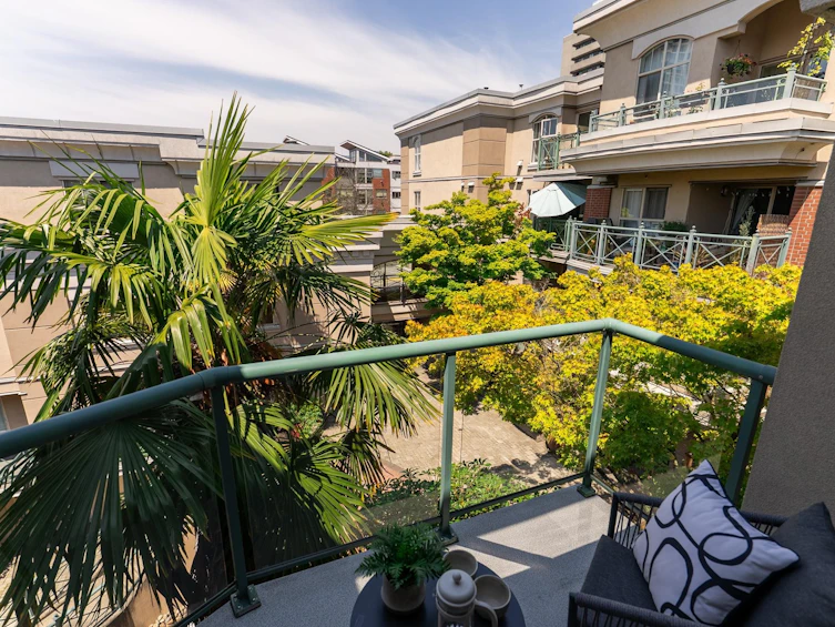 323-332 Lonsdale Avenue, North Vancouver, BC, V7M 3M5 - 26