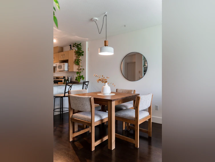 323-332 Lonsdale Avenue, North Vancouver, BC, V7M 3M5 - 10