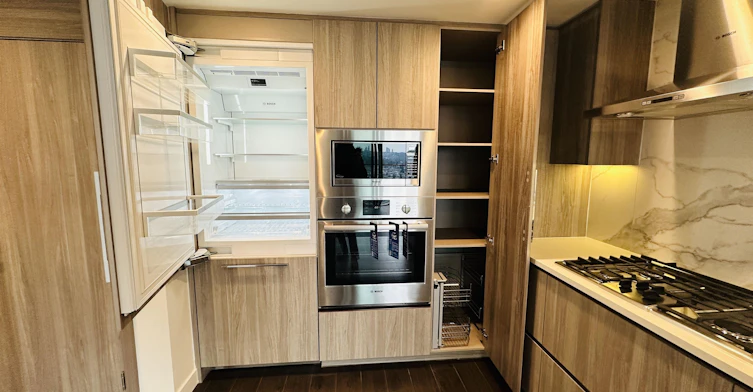 28xx-4890 Lougheed Highway, Burnaby, BC, V5C 0N2 - 10