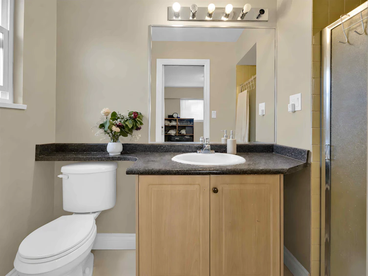 1020 E King Edward Avenue, Vancouver, BC, V5V 2E9 - 22