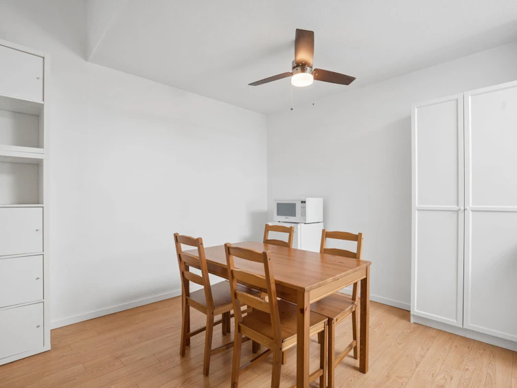 303-230 Mowat Street, New Westminster, BC, V3M 4B2 - 12