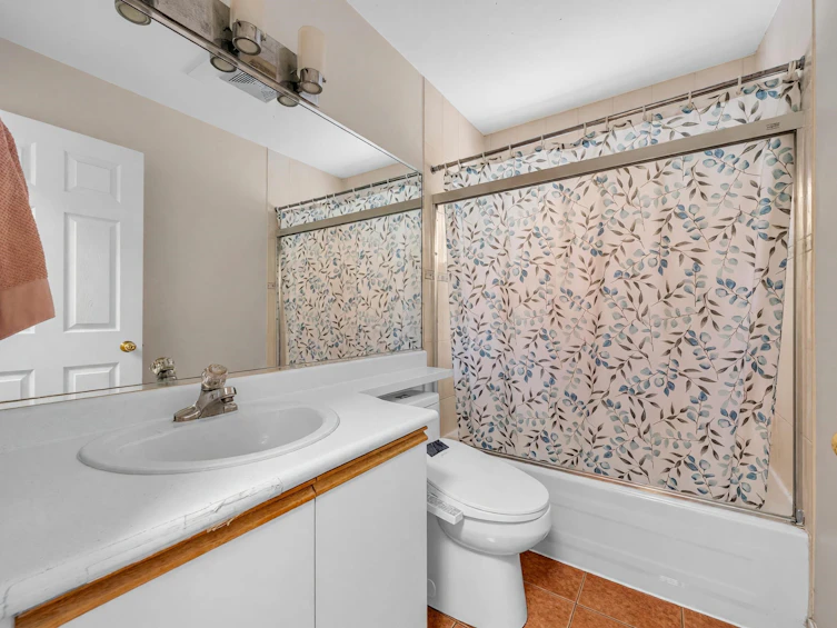 2030 E 2nd Avenue, Vancouver, BC, V5N 1E7 - 35