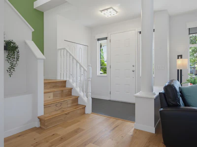 18503 64b Avenue - 4
