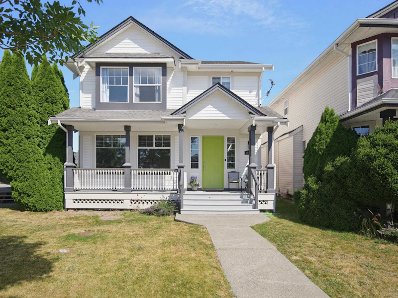 18503 64b Avenue, Surrey BC V3S 8S8
