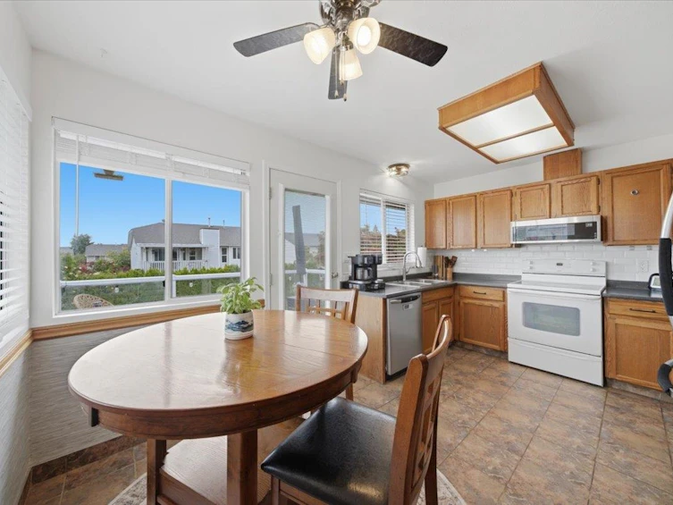 18839 Ford Road, Pitt Meadows, BC, V3Y 2K5 - 13