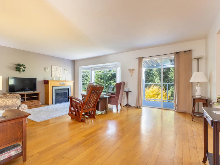 5309 Cedarview Place, Sechelt, BC, V7Z 0C2 - 4
