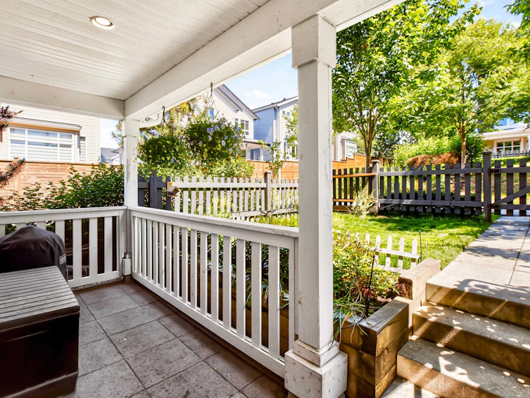 1406-11295 Pazarena Place, Maple Ridge, BC, V2X 4K9 - 6