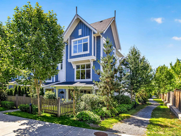 1406-11295 Pazarena Place, Maple Ridge, BC, V2X 4K9
