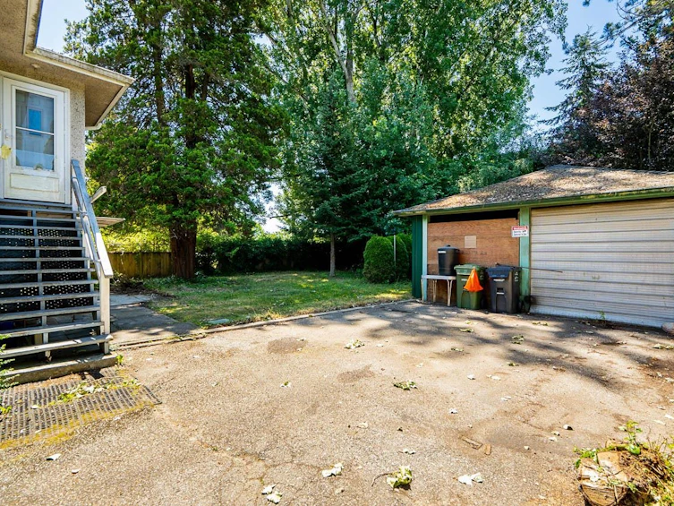 8171 Garden City Road, Richmond, BC, V6Y 2P1 - 6