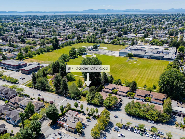 8171 Garden City Road, Richmond, BC, V6Y 2P1 - 38