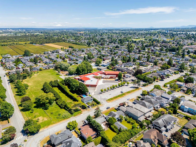 8171 Garden City Road, Richmond, BC, V6Y 2P1 - 39