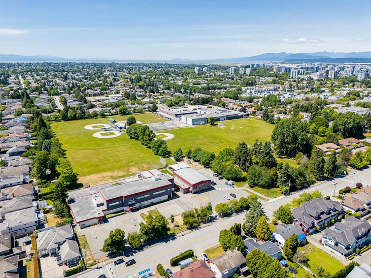 8171 Garden City Road, Richmond, BC, V6Y 2P1 - 37