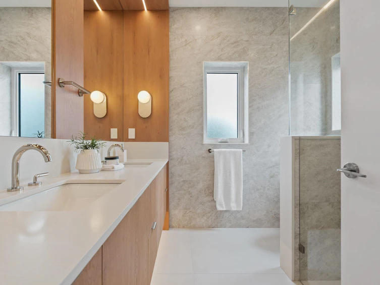 2-2211 William Street, Vancouver, BC, V5L 2S5 - 22