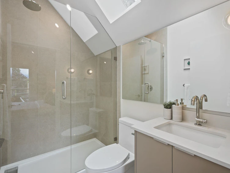 2-2211 William Street, Vancouver, BC, V5L 2S5 - 31