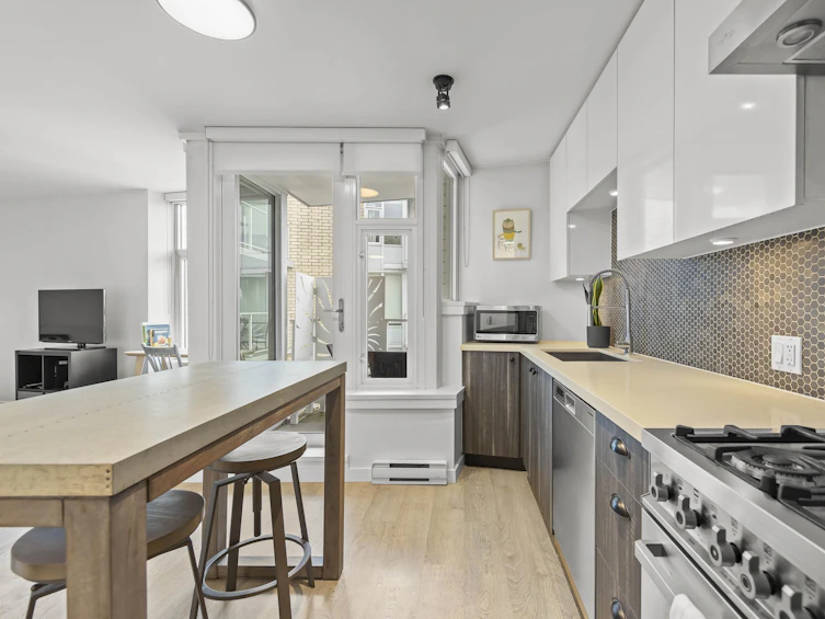 502-311 E 6th Avenue, Vancouver, BC, V5T 1J9 - 12