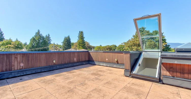 3955 Blenheim Street, Vancouver, BC, V6L 2Y8 - 31