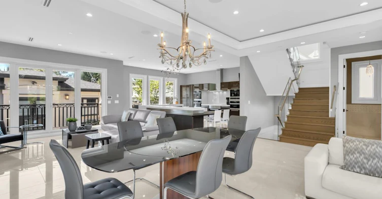 3955 Blenheim Street, Vancouver, BC, V6L 2Y8 - 3