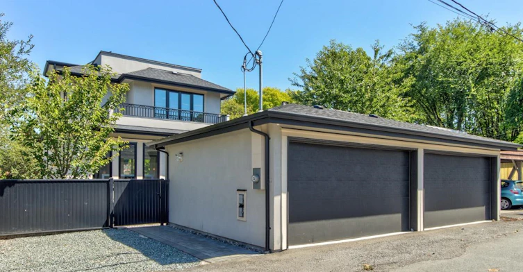 3955 Blenheim Street, Vancouver, BC, V6L 2Y8 - 40