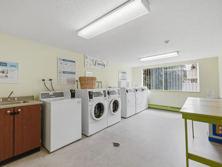 210-5700 200th Street, Langley, BC, V3A 7S6 - 27