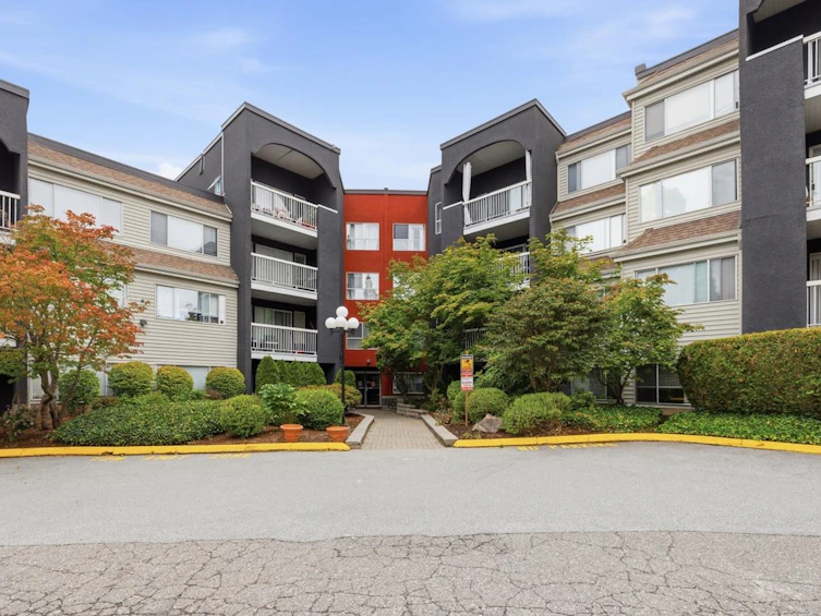 210-5700 200th Street, Langley, BC, V3A 7S6 - 2