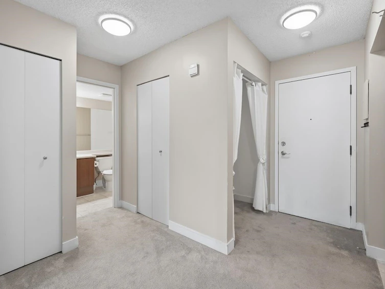 210-5700 200th Street, Langley, BC, V3A 7S6 - 23