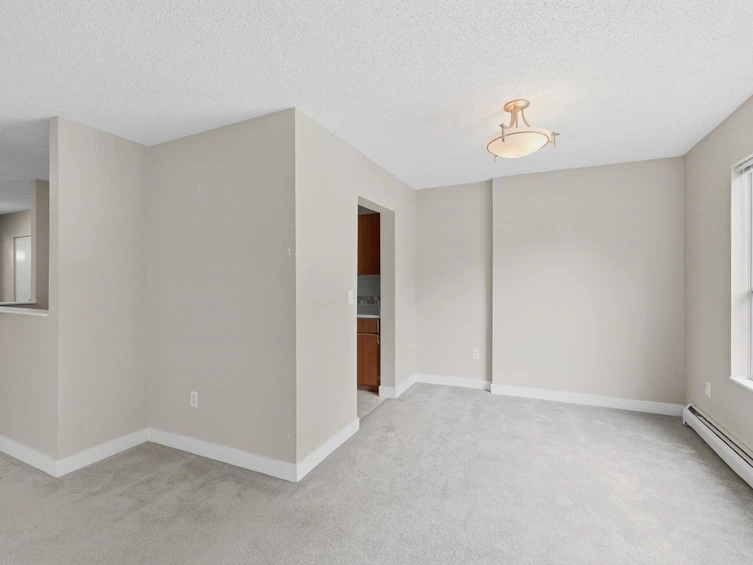 210-5700 200th Street, Langley, BC, V3A 7S6 - 11