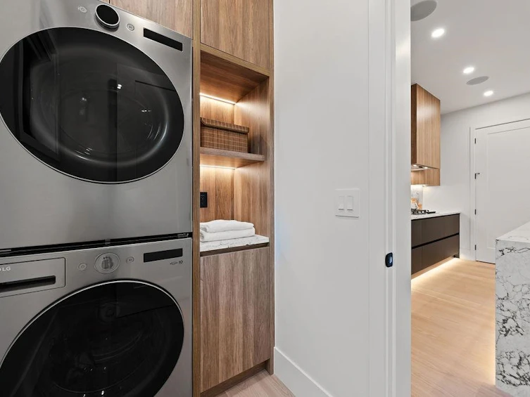 5038 Granville Street, Vancouver, BC, V6M 3B4 - 17