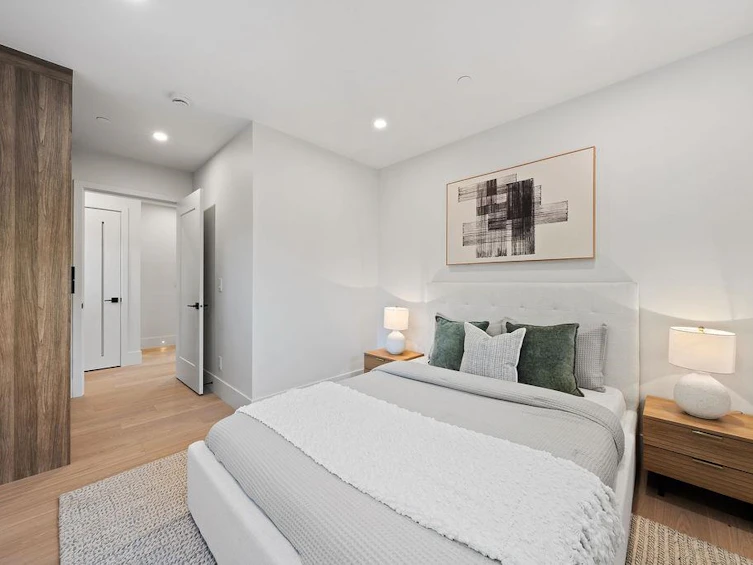 5038 Granville Street, Vancouver, BC, V6M 3B4 - 23