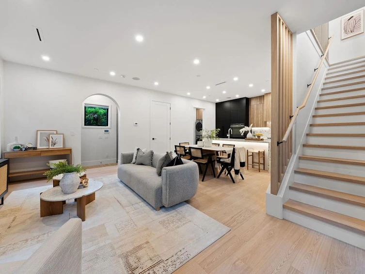 5038 Granville Street, Vancouver, BC, V6M 3B4 - 18